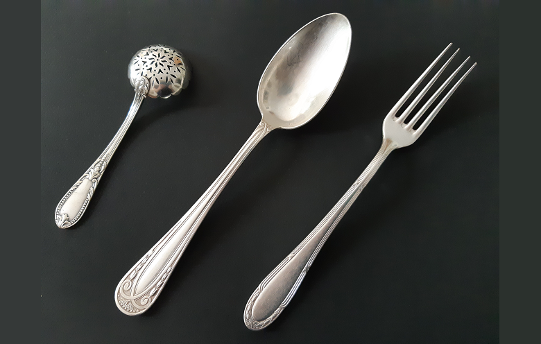 DR. Nettoyer l’argenterie par « une recette de grand-mère » : comment ça marche ?